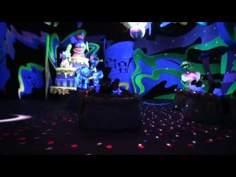 Pooh's Hunny Hunt Attraction Ride Through POV Tokyo Disneyland Japan HD 1080p Honey