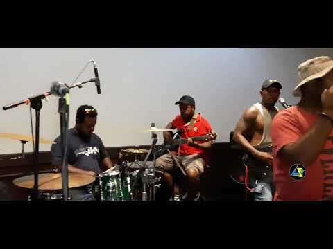 Da Guest Band Sound Check at Club HP Cover - Here I'am (Come and Take me) 💙💛💚