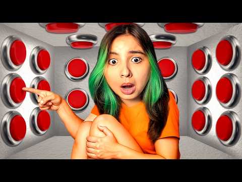 ESTOU PRESA NESSE JOGO COM 100 BOTÕES… E SÓ 1 PODE ME SALVAR...