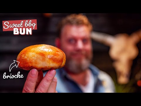 Maak de perfecte hamburger BROODJES op de BBQ - Simpel recept!