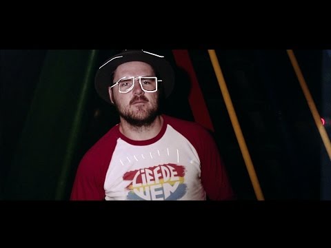 BOUWER BOSCH FT. ARMANDT - UURGLAS