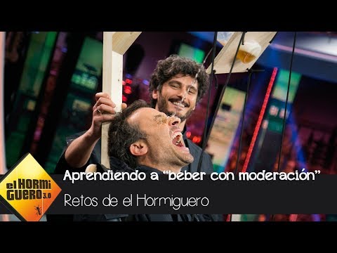 Daniel Guzmán y Antonio Pagudo aprenden a "beber con moderación" - El Hormiguero 3.0