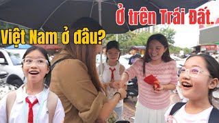 phỏng vấn học sinh tiểu học Trung Quốc: Các em có biết Việt Nam không?