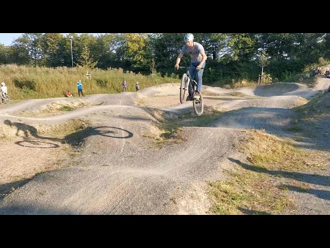 turbomatik.de | Pumptrack Triefenstein - Mountainbike Anlage, BMX Trail, Bikepark Würzburg, Jumpline