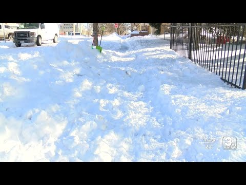 Snowstorm wallops Omaha, surrounding areas