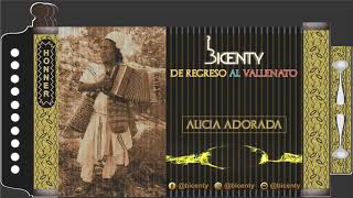 Alicia Adorada Music Video