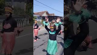 Download lagu TARI DAN BAJU ADAT PAPUA mp3 Download lagu TARI DAN BAJU ADAT PAPUA mp3