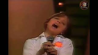Luis Miguel - Hay Un Algo - Debut Televisivo 17 Enero 1982