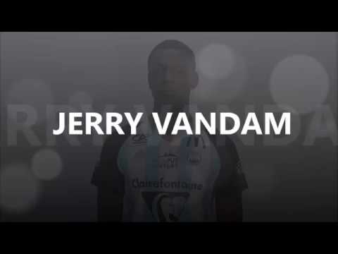 Présentation de la nouvel recrue du Puy Foot 43, champion de France 2011