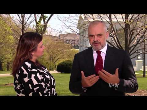 RAMA TAKON PRESIDENTIN OBAMA: DEGJOVA FJALE TE MIRA PER SHQIPERINE