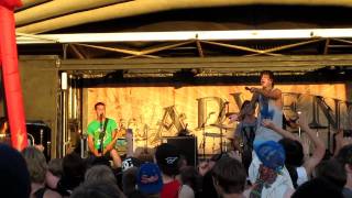 Still YDG&#39;N- Of Mice &amp; Men Live Warped Tour Toronto July 15 2011 HD