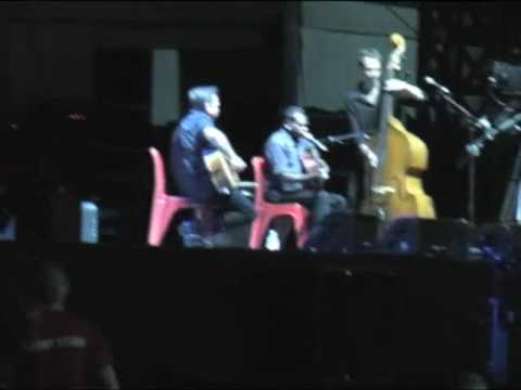 Geoffrey Gurrumul's concert with Elton John, 17 May 2008