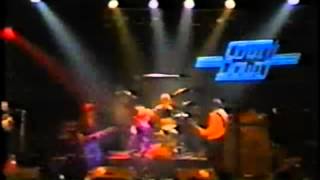Pat Benatar - Treat Me Right-1980 -Amsterdam -Live