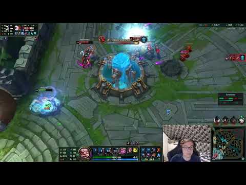 Bausffs ult Jayce into fountain with Gragas