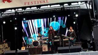 Hung Up - Suzie McNeil [1 of 7]