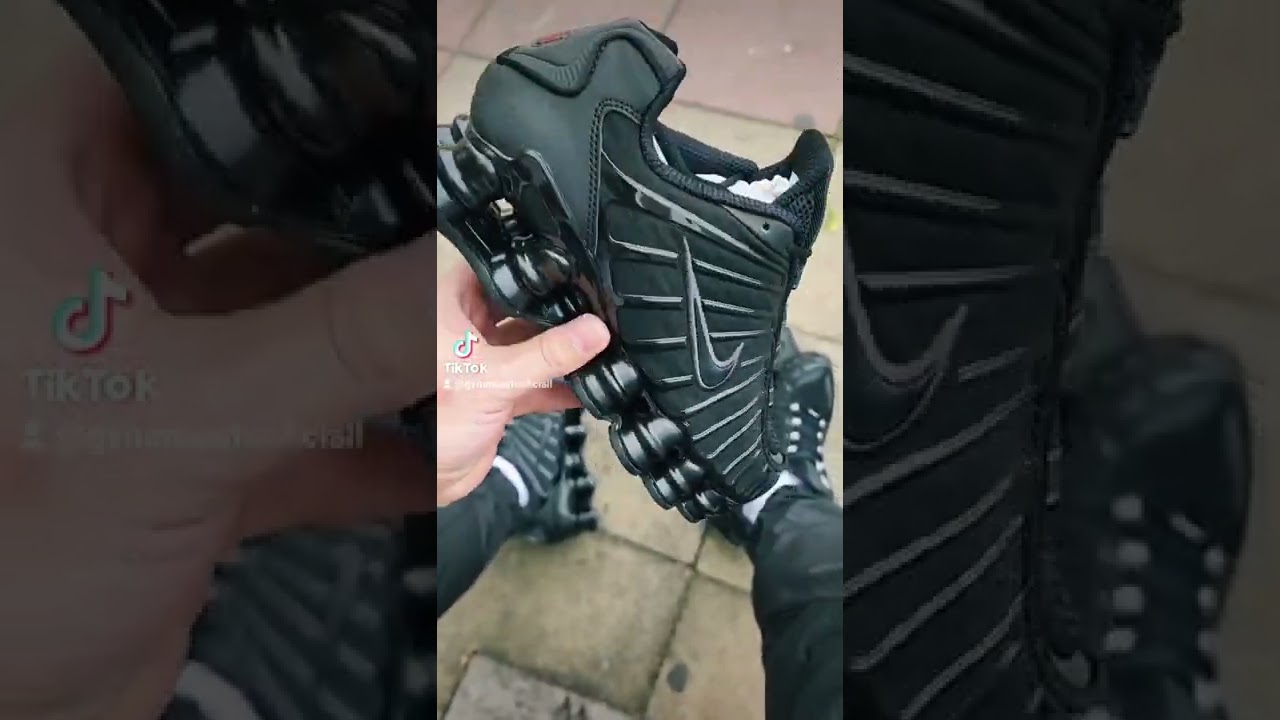 Nike shox 12 molas preto com detalhes vermelho