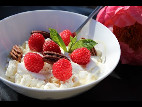 How to make Russian Tvorog aka Farmer's Cheese at home(quick method). Step-by-step instructions.