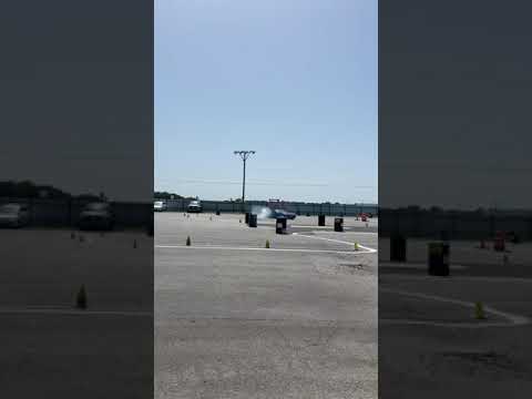Drifting on the skid pad