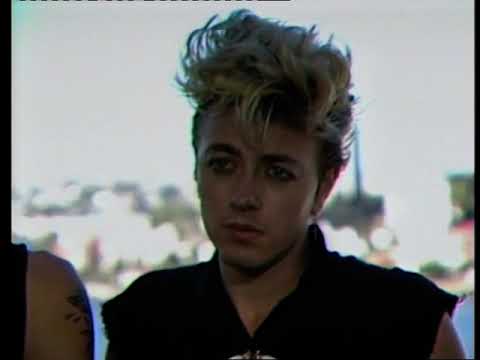 Stray Cats Interview COUNTDOWN (1981)