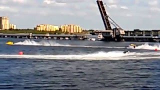 preview picture of video 'Formula 1 Boat Races at Bradenton Riverwalk Regatta... Video by Winnie Fleming'