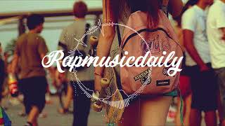 Azizi Gibson - Head Houncho (Prod. Millz Douglas)