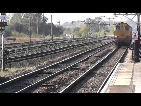20312 and 20302 Thunder through Barnetby with 3S13 Wrenthorpe Recp-Grimsby Town RHTT