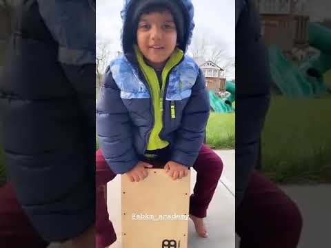 4 Years old kid playing we will rock you on cajon #cajon #music #cajonlesson #cajoncover #drums