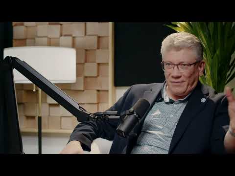 Ep 12: Femeia ajutor potrivit vs femeia modernă (Invitat Cristian Ionescu)