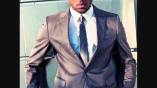 Chris Brown-Gettin Money By Nesto