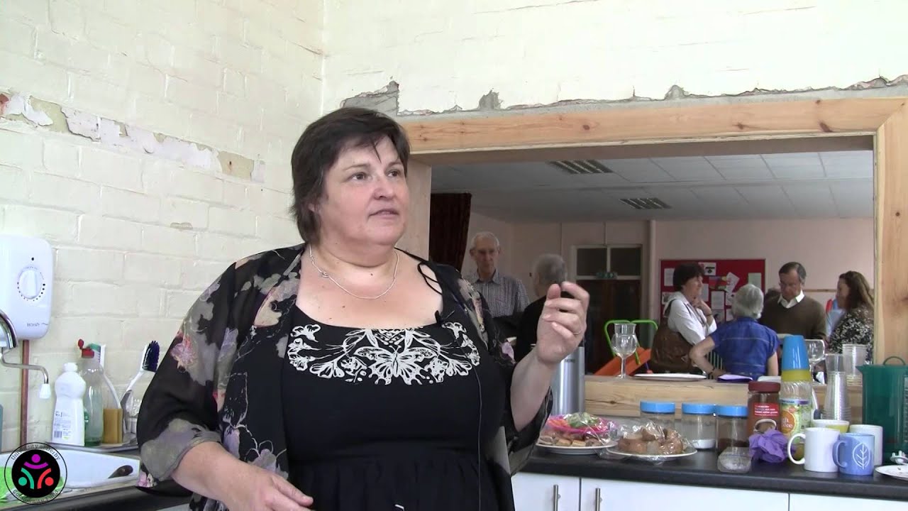 Amanda Page, the co-ordinator at Derby Child Contact Centre, shares how the University of Derby Community Fund helped the group install a kitchen in their new premises.