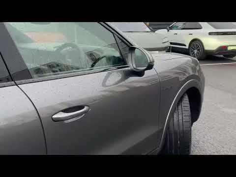 Porsche Cayenne E-hybrid Coupe - Image 2