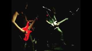 Banda Let&#39;s Rock toca Backstage Queen - Scorpions