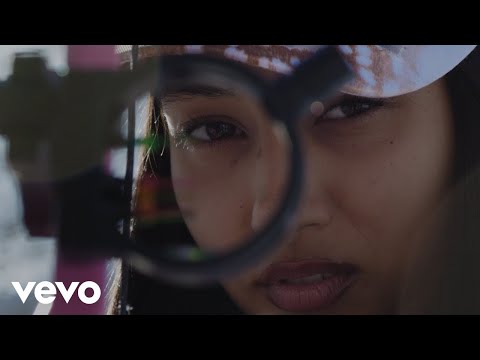 Bb trickz - Paso (Video Oficial)