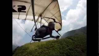 preview picture of video 'GoPro Monopod Mount Test Hang Gliding Flight - 8th July 2012'