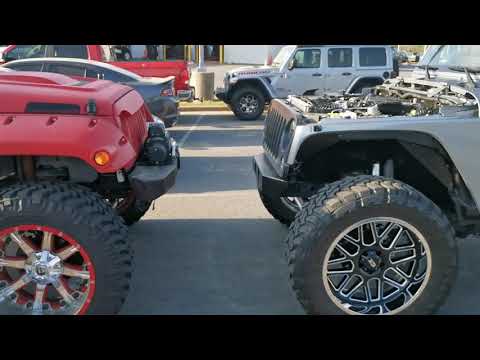 JKU 2.5" lift vs 4" lift on 37's