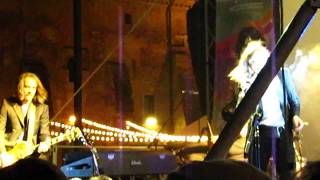 Cristina Donà " Terapie " " Com'è profondo il mare " - Bologna 2017