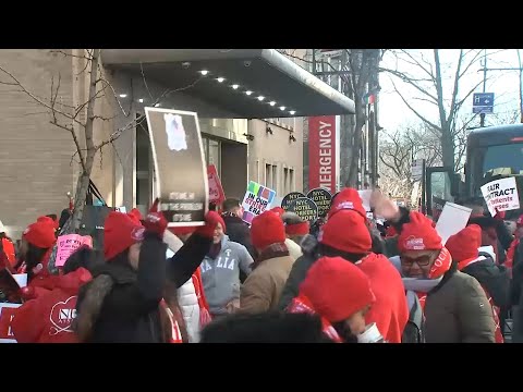 Contract negotiations resume on 4th day of New York City nurses' strike