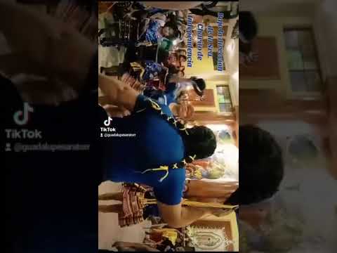 Las Mamacitas de la Hermandad juvenil Niño Manuelito