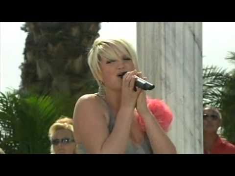 Queensberry -  I Can t StopFeeling     Live 2009  HQ