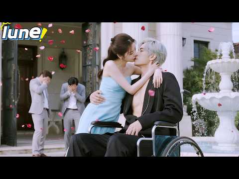 Je vais épouser ce prince handicapé ; mes trois amours d'enfance le regrettent tous.