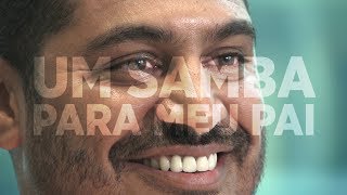 Criolo canta &#39;Menino mimado&#39; no prédio do jornal O Globo, no Rio de Janeiro