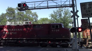 Capitol Ave. Railroad Crossing, BNSF 4852 Manifest North With CP, Sacramento California