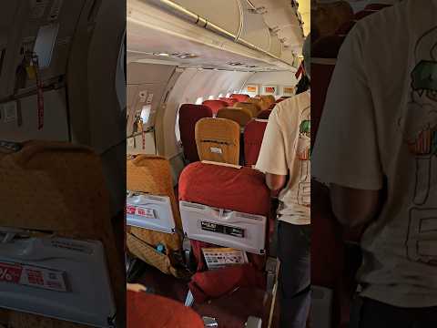 See the difference between Economy vs Business class seats 💺 #air #india #flight #fly #subscribe