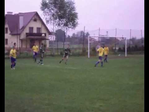 Dromader Chrząstów - Atut Podborze.wmv