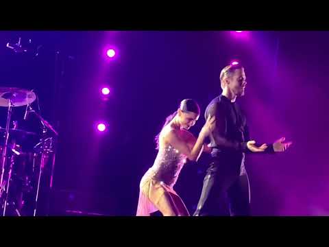 Derek Hough No Limit with Hayley Erbert