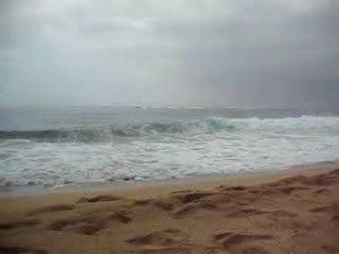 Wave at Ha'ena Beach