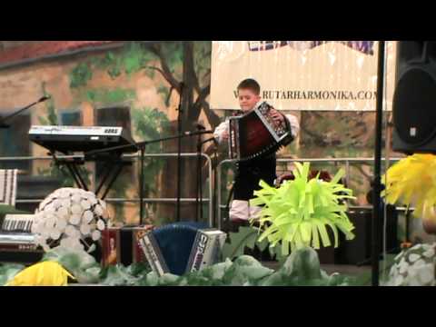 GAŠPER CESTNIK - Zakrivljeno palico v roki...