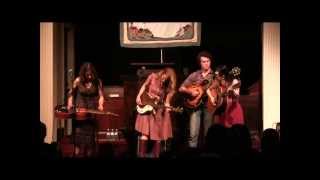 Red Molly "Come On In My Kitchen"