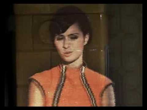 Ijon Tichy Nora Tschirner & Rah Band Clouds Across the Moon