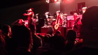 Hell or highwater - go alone